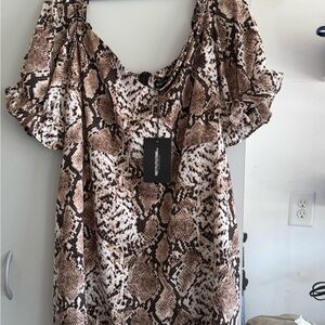 Brown and White Ruffled Mini Sundress with Puff Sleeves